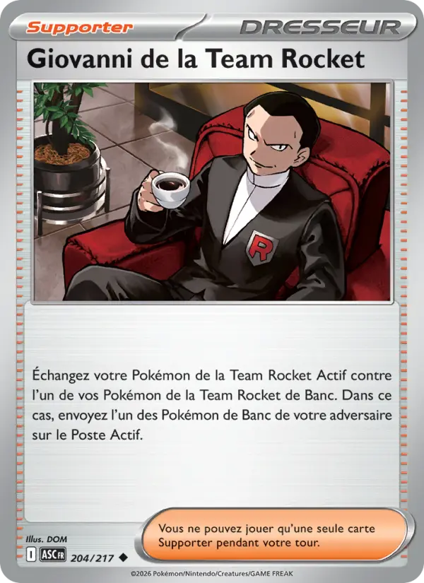 204/217 - Giovanni de la Team Rocket — Carte Pokémon Héros Transcendants 204/217