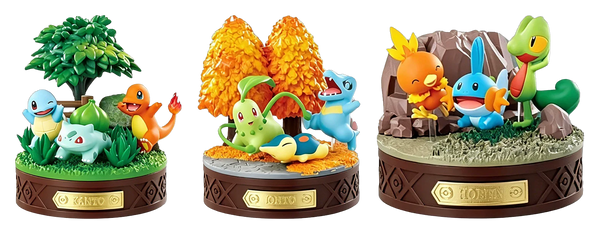 Les trois dioramas de la vague 1 côte à côte : Kanto, Johto, Hoenn